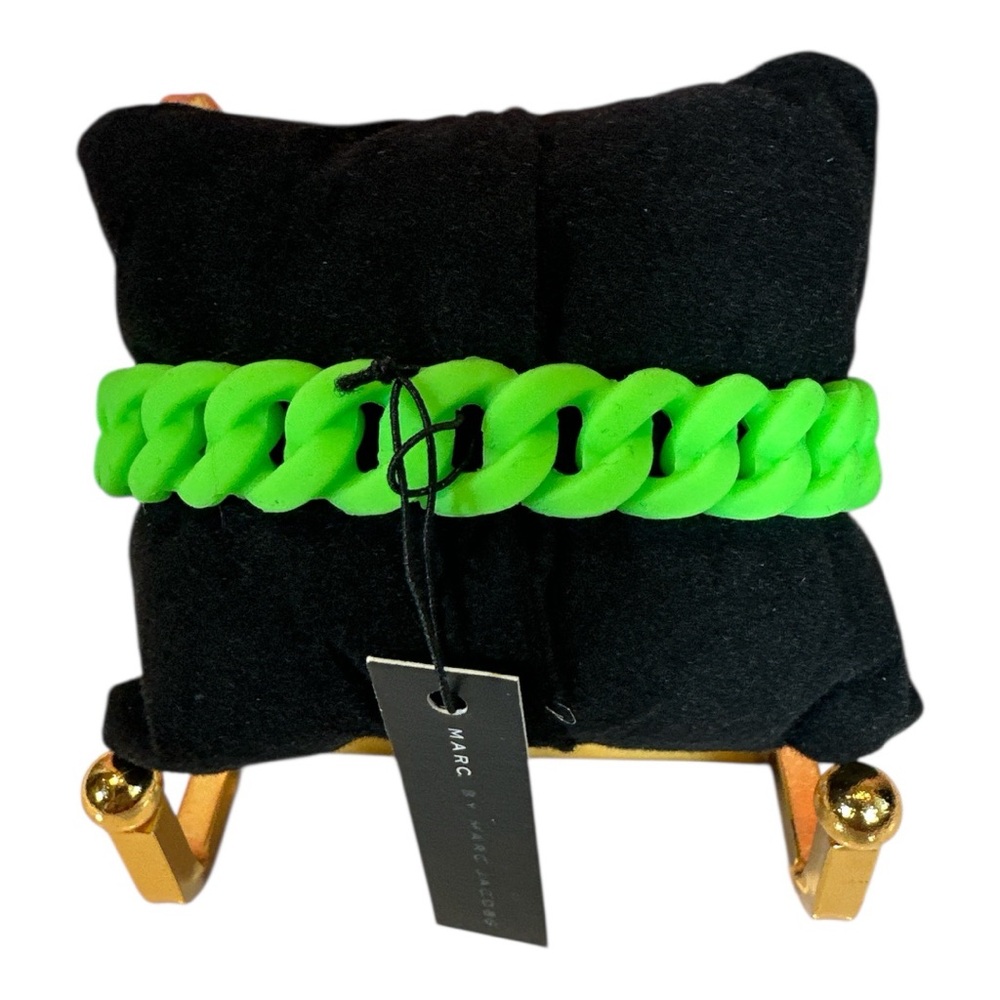 Marc by Marc Jacobs NWT Neon Green Bracelet - Picture 2 of 6